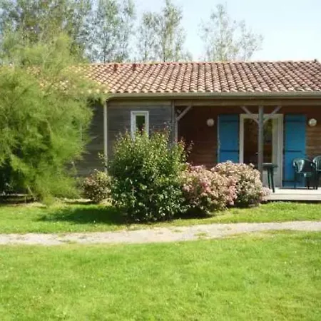3 Etoiles - Piscine - Eebbii Campingplatz *