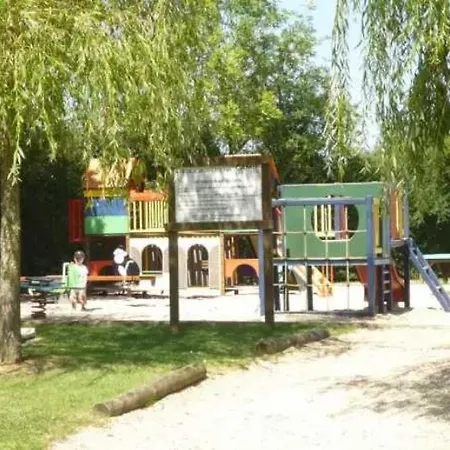 3 Etoiles - Piscine - Eebbii Campingplatz