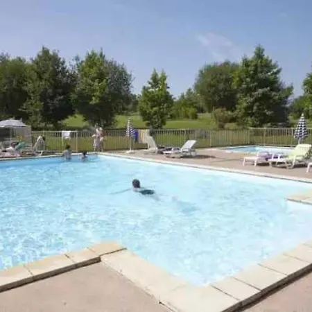 Kemp 3 Etoiles - Piscine - Eebbii Moutiers-Sous-Chantemerle