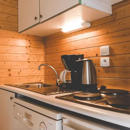 3 étoiles - Piscine - Eebbii Camping Moutiers-Sous-Chantemerle