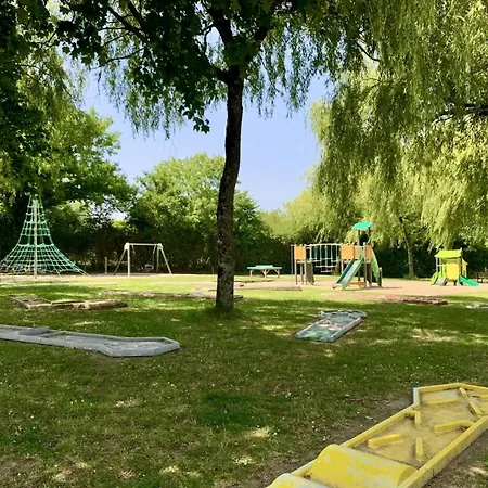 3 étoiles - Piscine - Eebbii Camping *