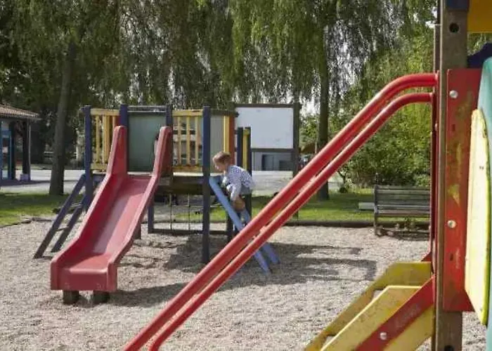 3 étoiles - Piscine - Eebbii * Moutiers-Sous-Chantemerle