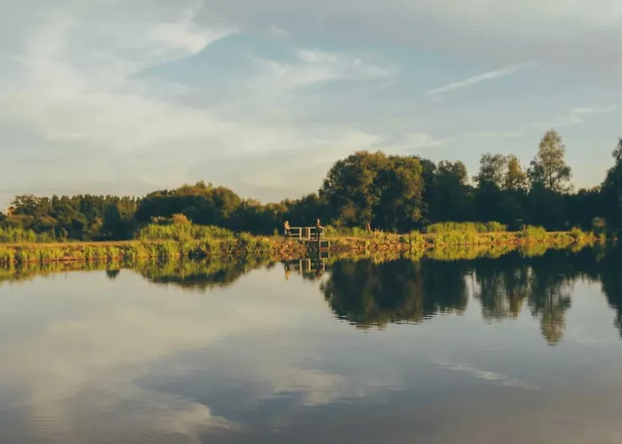 3 étoiles - Piscine - Eebbii